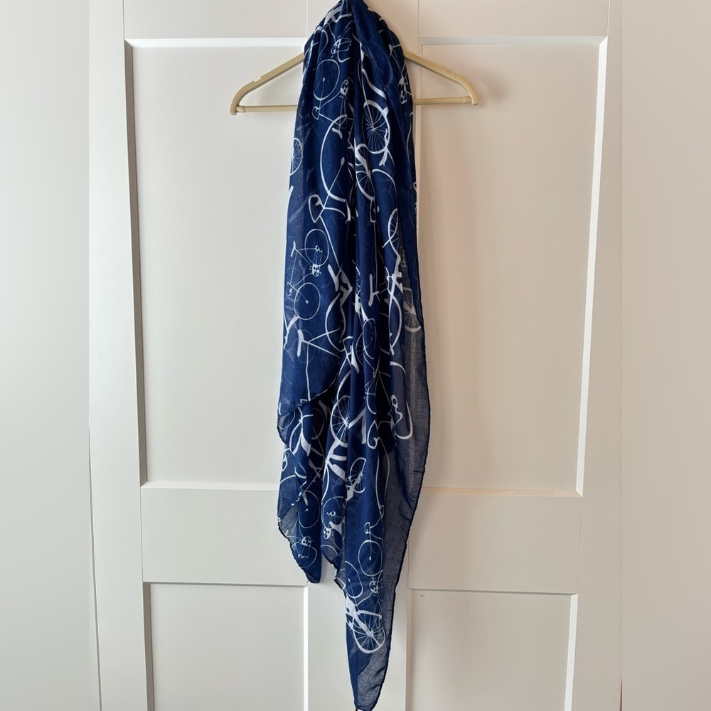🔸Bicycle Scarf